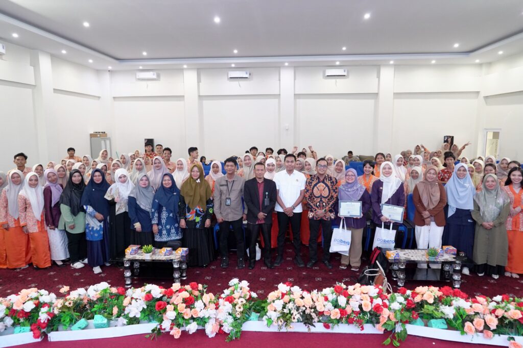 Polbeng Expo: "A Laboratory for the Young Generation", ABI Hadirkan Praktisi Internasional dan Teken MoA dengan KADIN Bengkalis 1 WhatsApp Image 2025-05-21 at 10.37.39