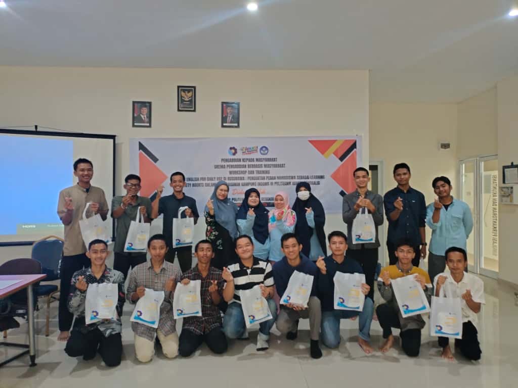 Workshop dan Training English for Daily Use: Langkah Awal Menuju Pembangunan Kampung Inggris di Rusunawa Polbeng 1 Pengabdian Ocha